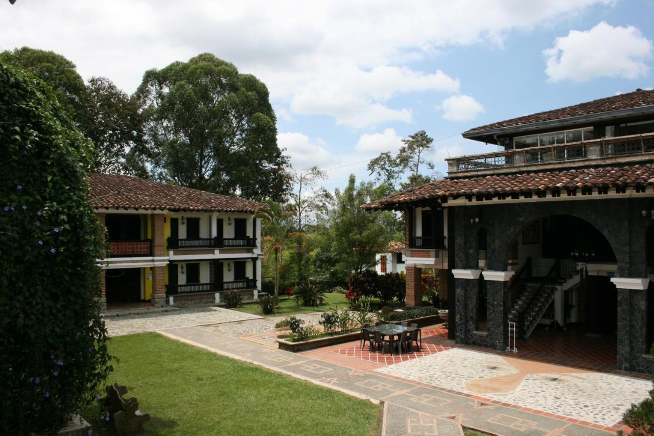 Finca Hotel La Esperanza Montenegro Bagian luar foto