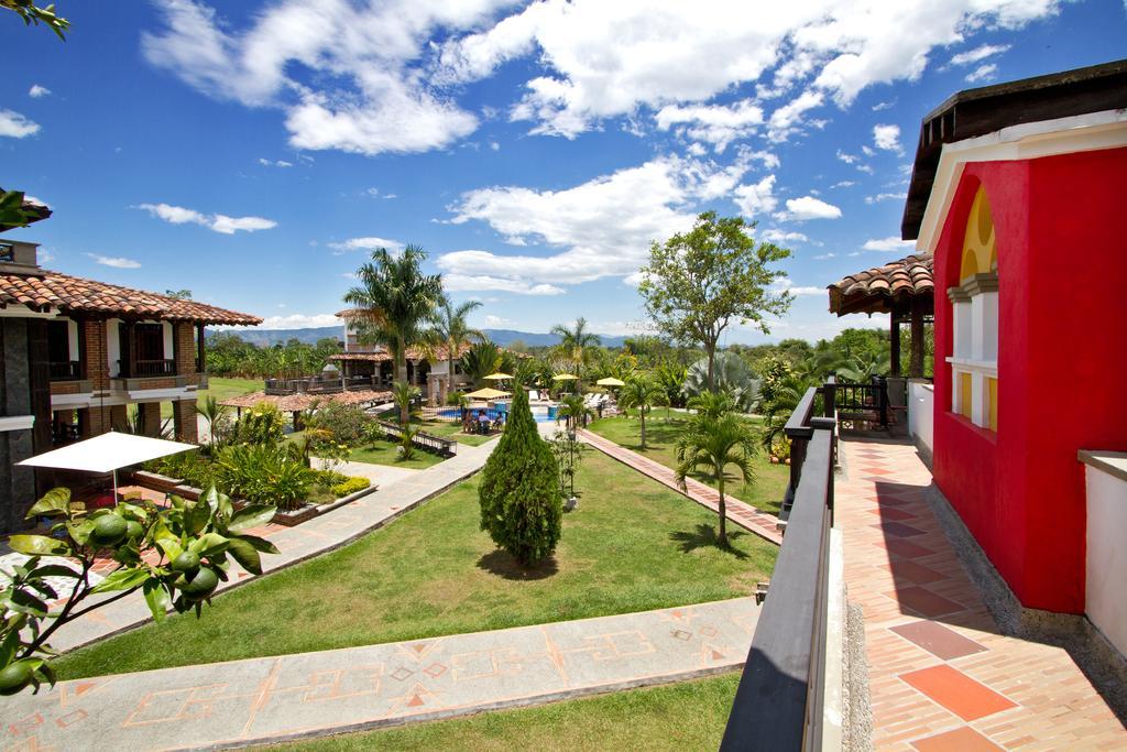 Finca Hotel La Esperanza Montenegro Bagian luar foto