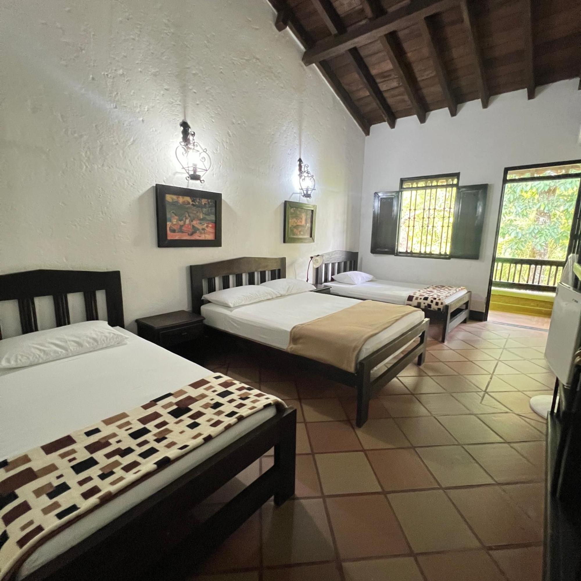 Finca Hotel La Esperanza Montenegro Bagian luar foto