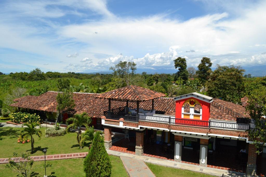 Finca Hotel La Esperanza Montenegro Bagian luar foto