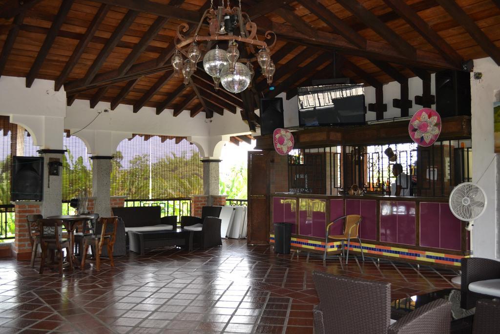 Finca Hotel La Esperanza Montenegro Bagian luar foto